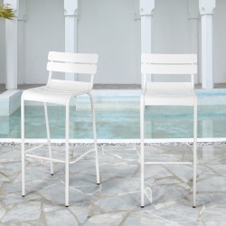 White Carved Hollow-Out Breathable Metal Chair